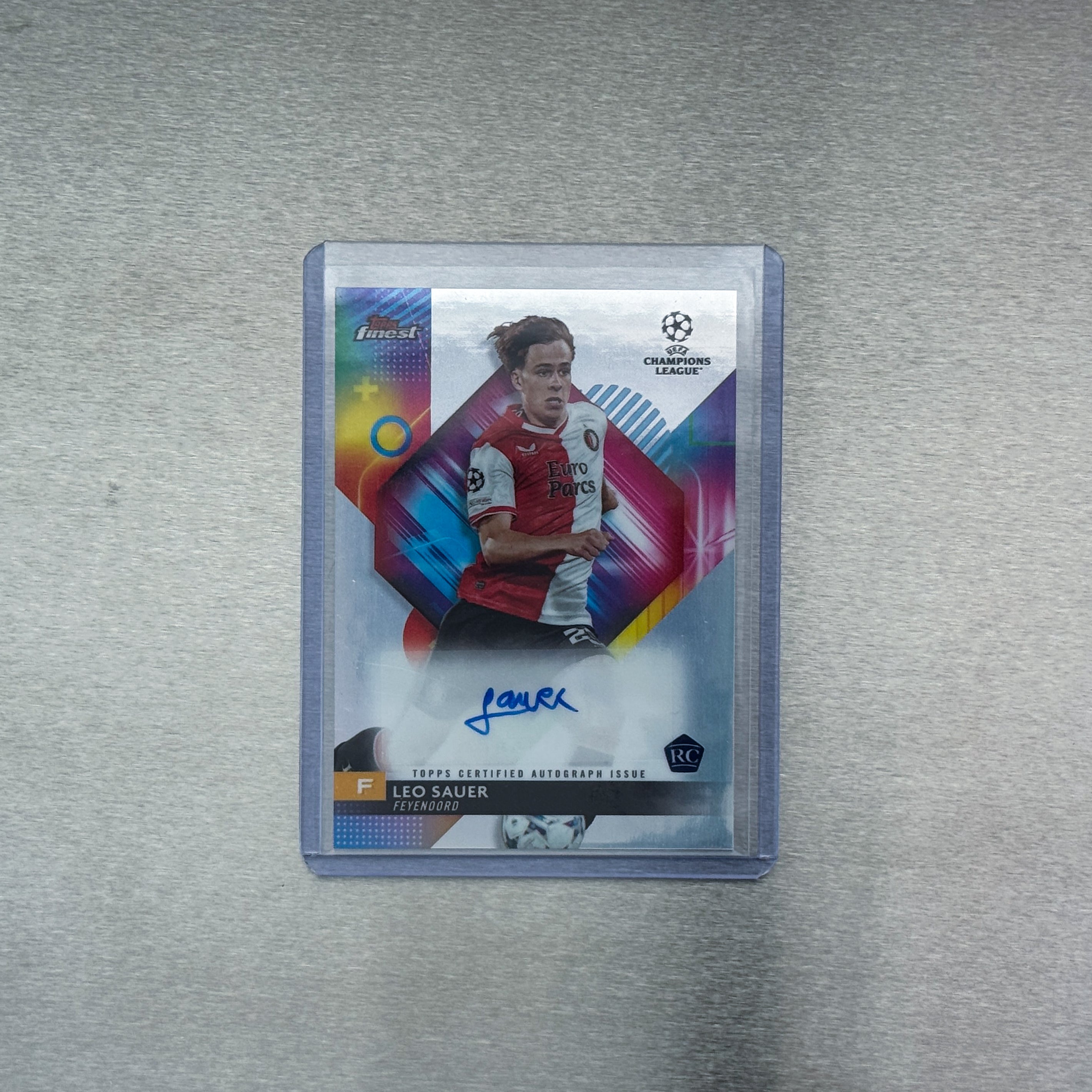 2023-24 Topps Finest UEFA Club Competitions - Feyenoord - Leo Sauer auto